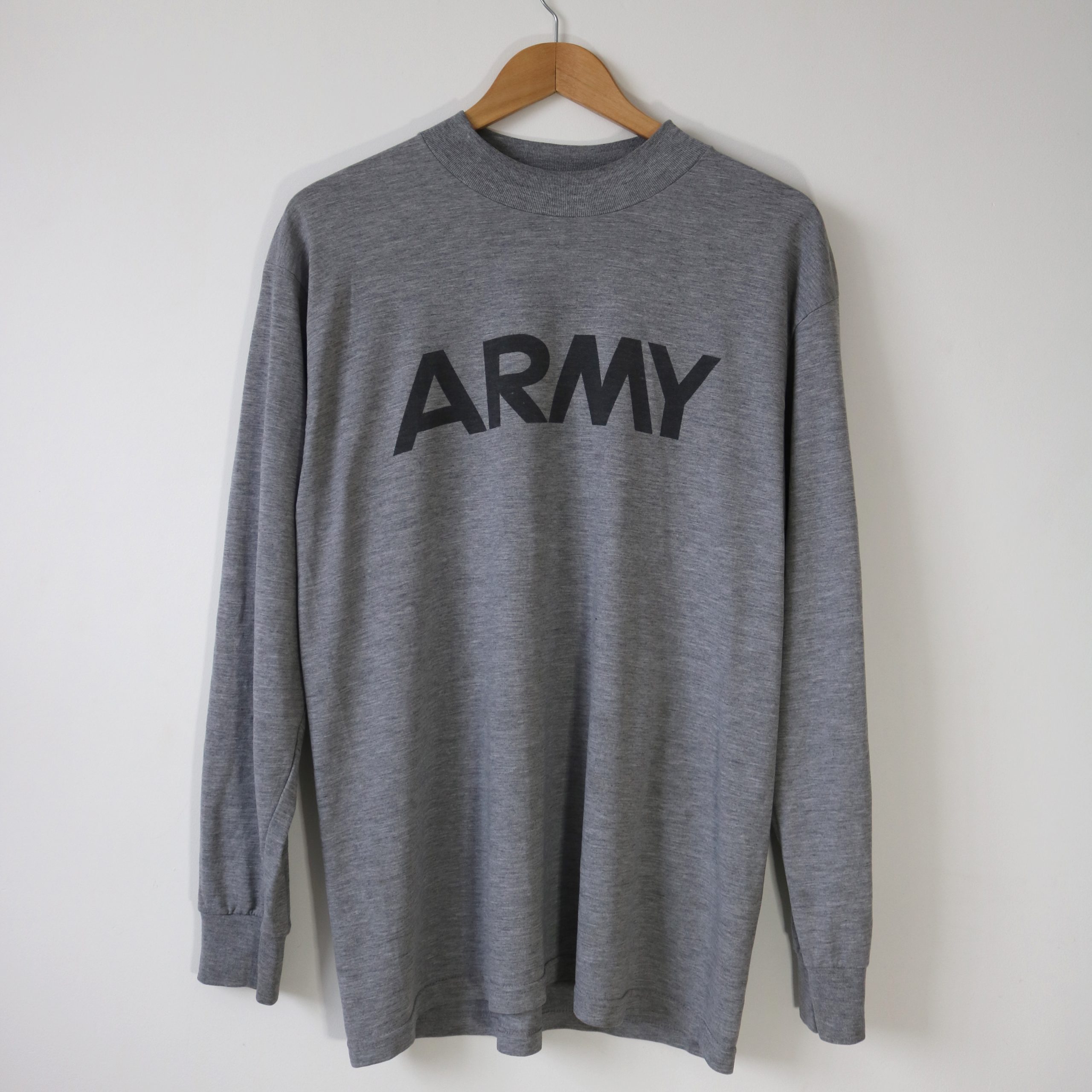 US Army Long Sleeve Heavy T-shirt (l) - Maerl Vintage